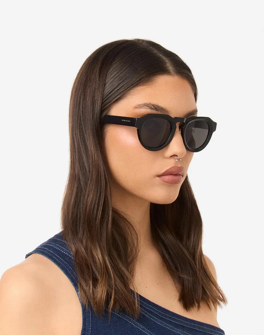 HAWKERS - Gafas de Sol para Hombre y Mujer WARWICK UPTOWN - BLACK DARK GREY 7/9