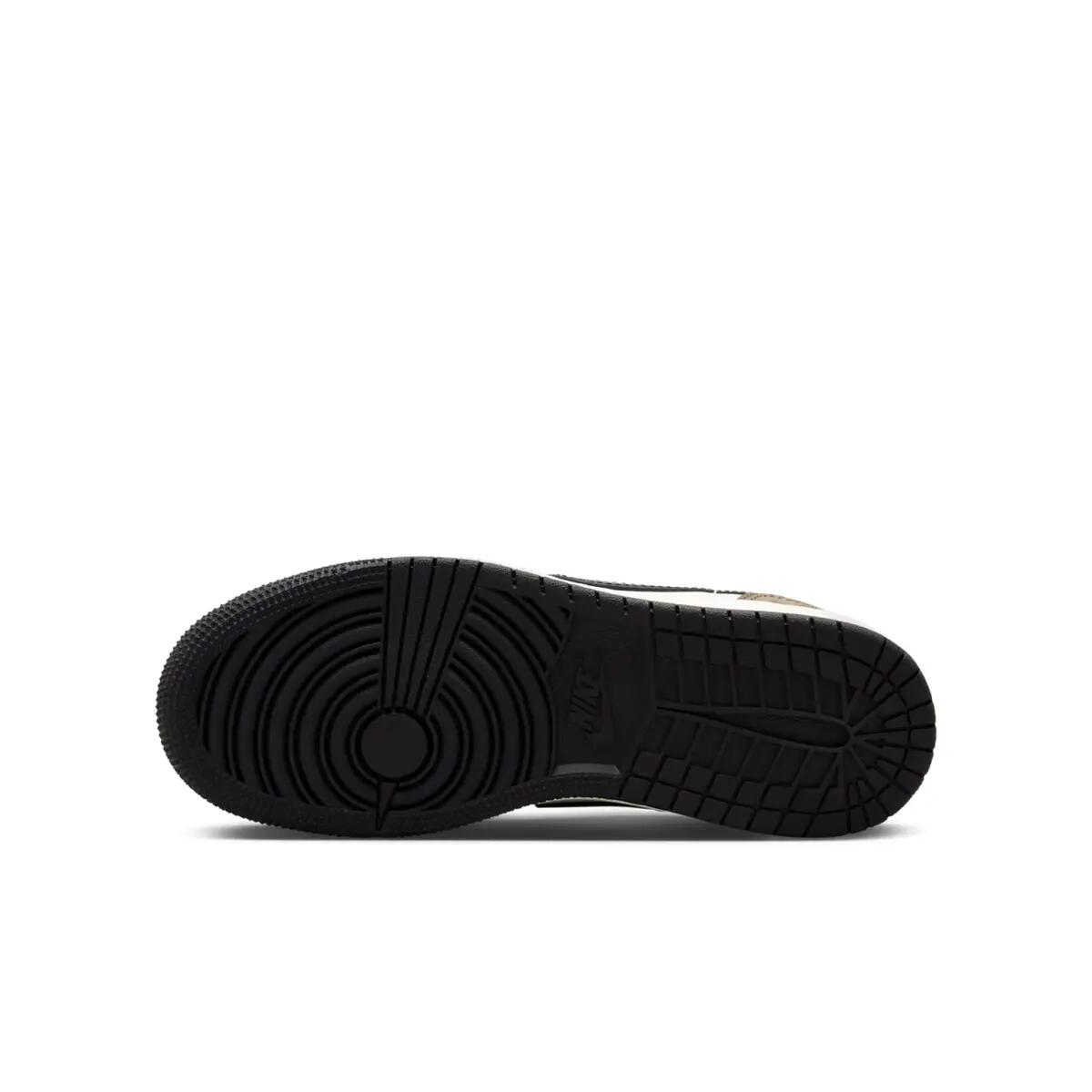 Air Jordan 1 Low OG Mocha 4/6