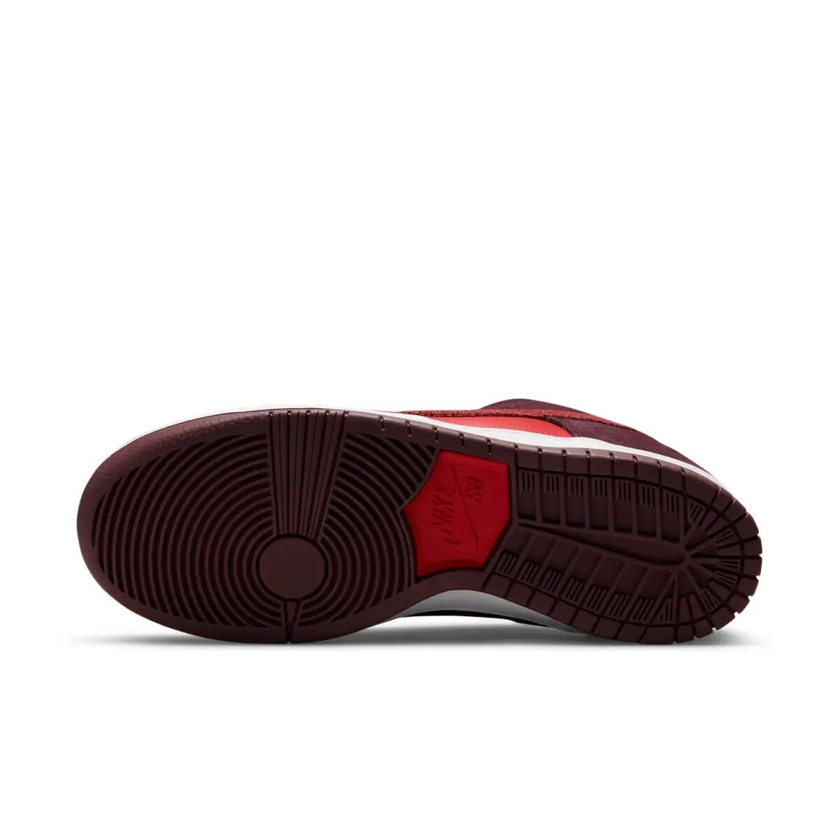 Zapatillas  SB Dunk Low Cherry 4/6