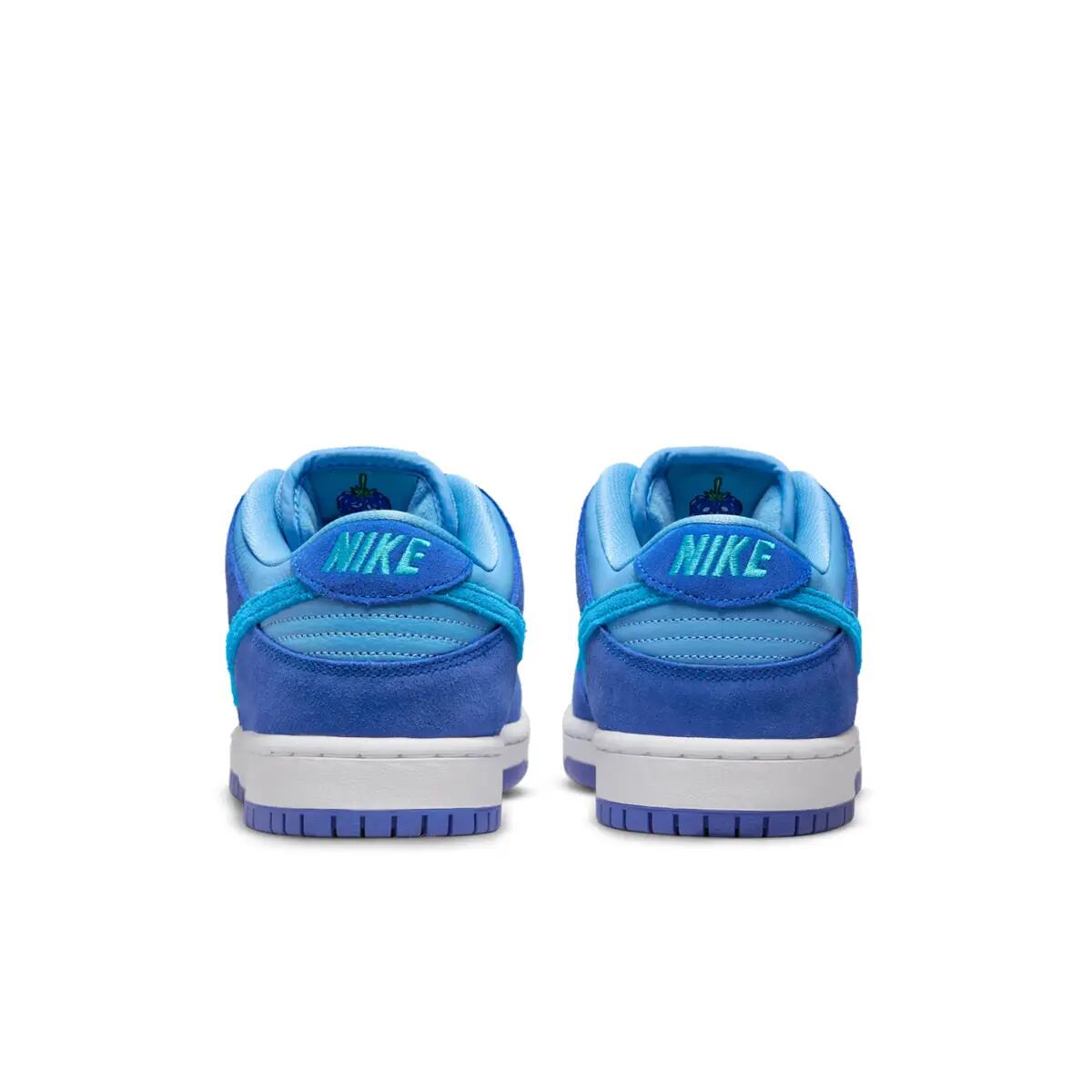 SB Dunk Low Blue Raspberry 5/6