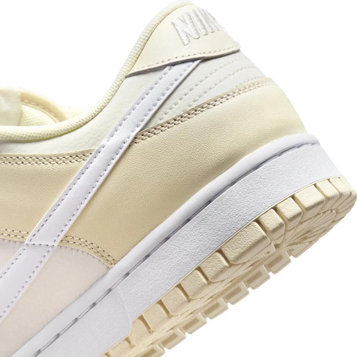 Chaussures  Dunk Low Coconut Milk 5/6