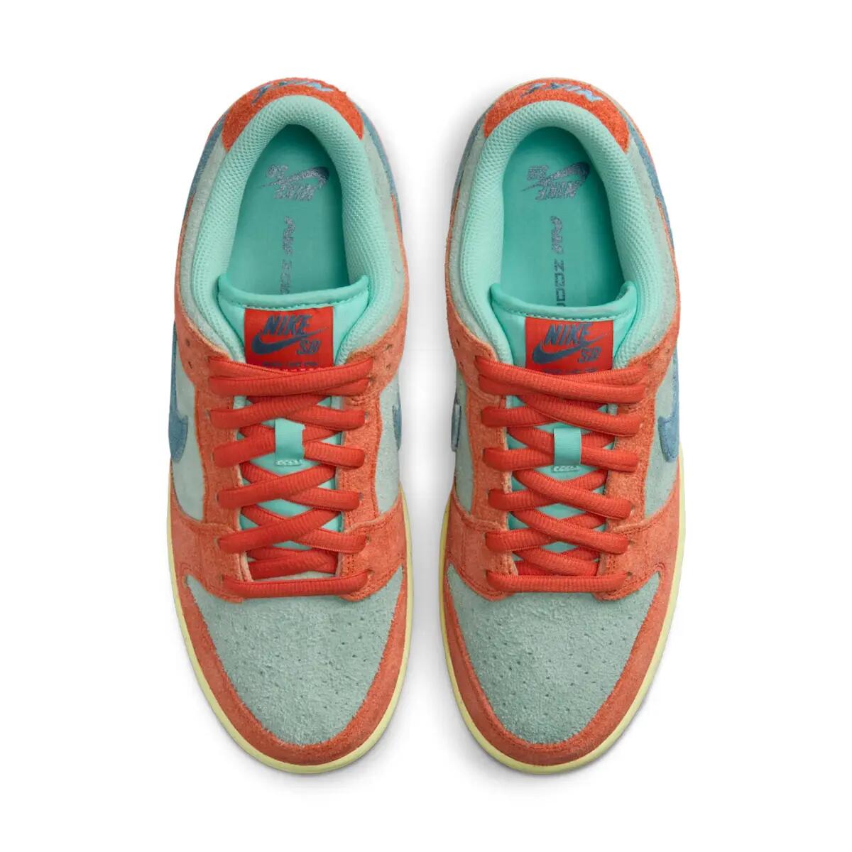 Chaussures  SB Dunk Low Orange Emerald Rise 3/5