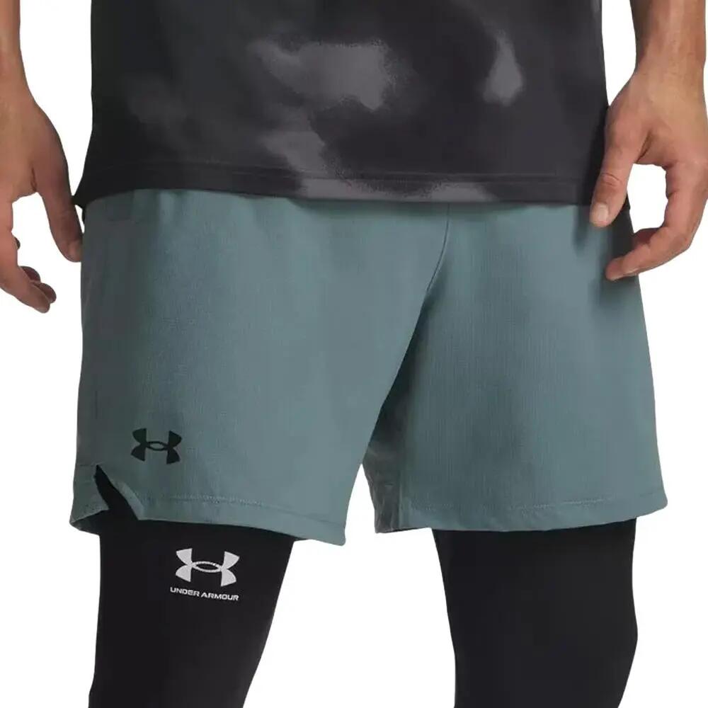 UNDER ARMOUR picture