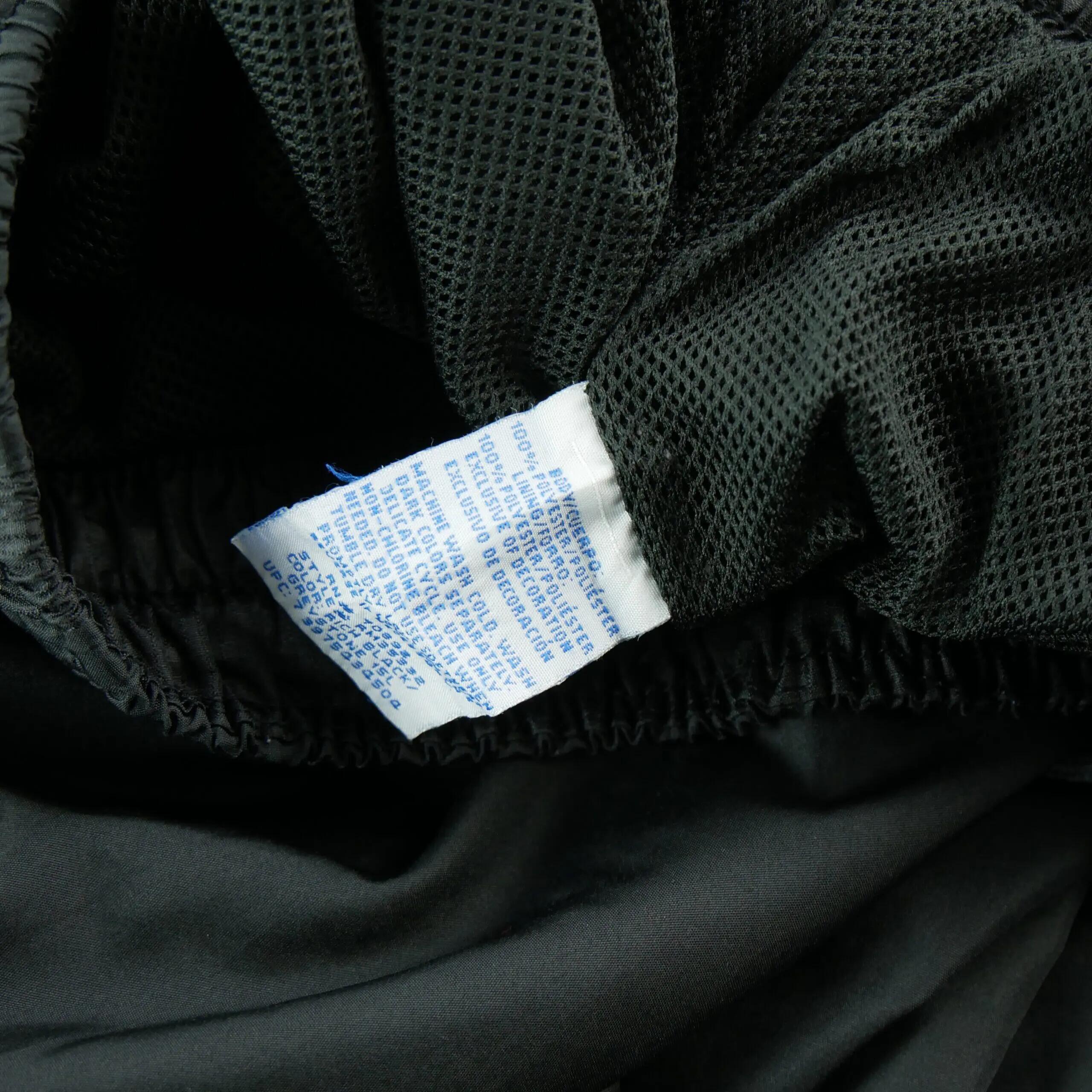 Segunda vida - Calça Jogging Masculina Forro de Malha Preta - Em bom estado 9/9