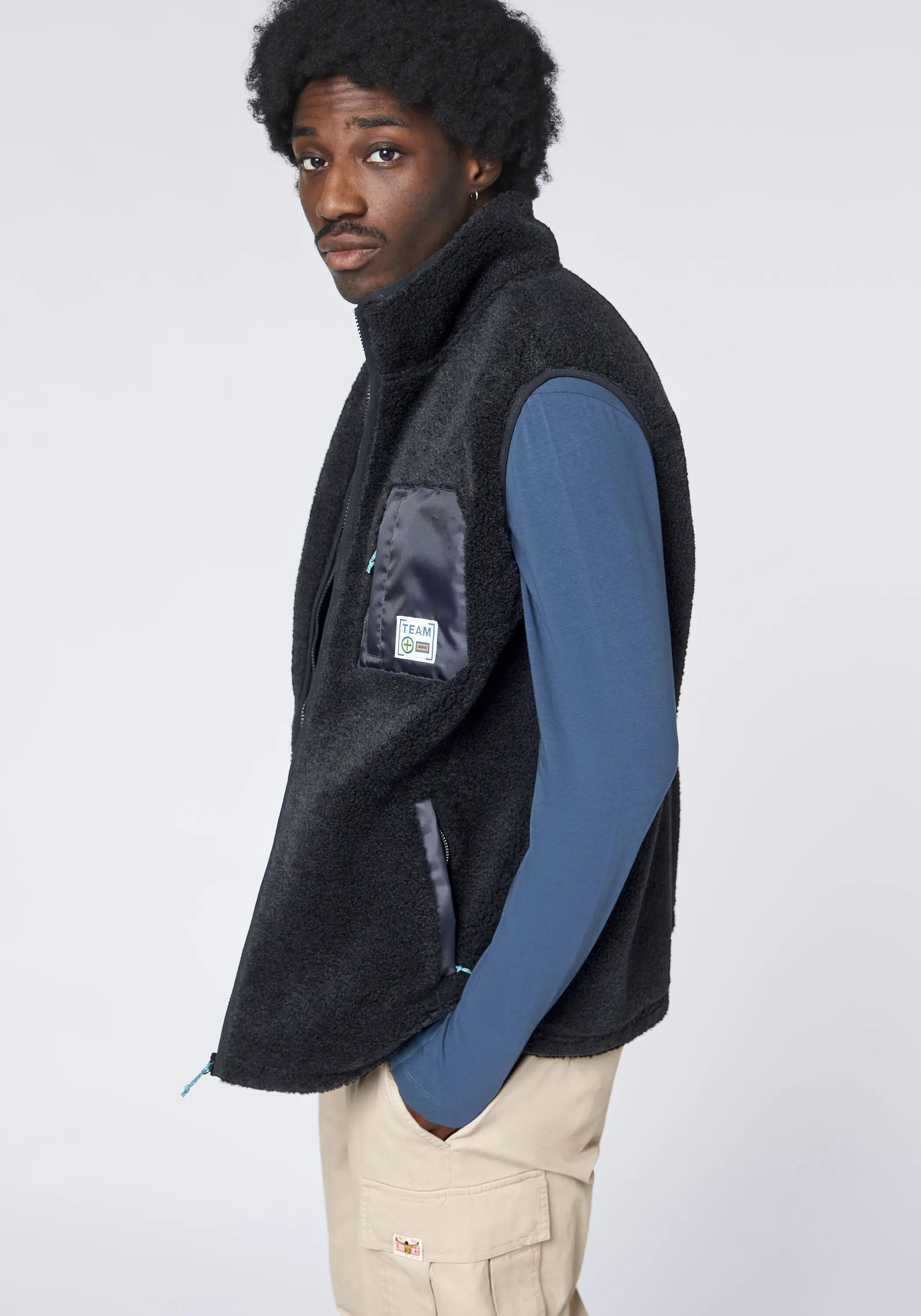 Weste aus weichem Sherpa 6/7
