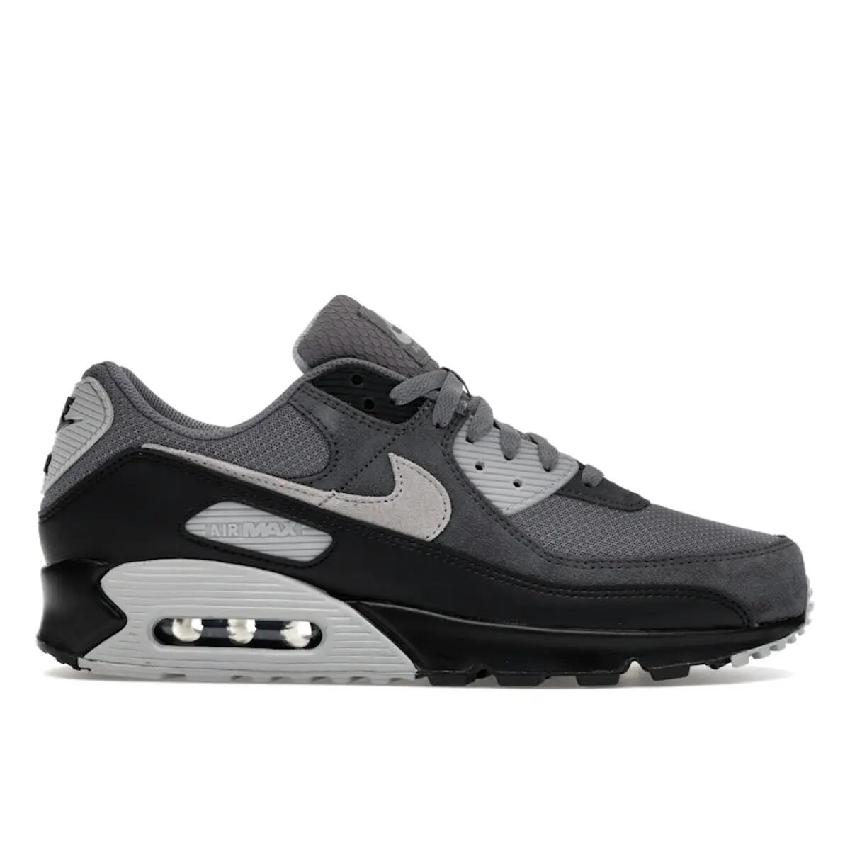 NIKE picture