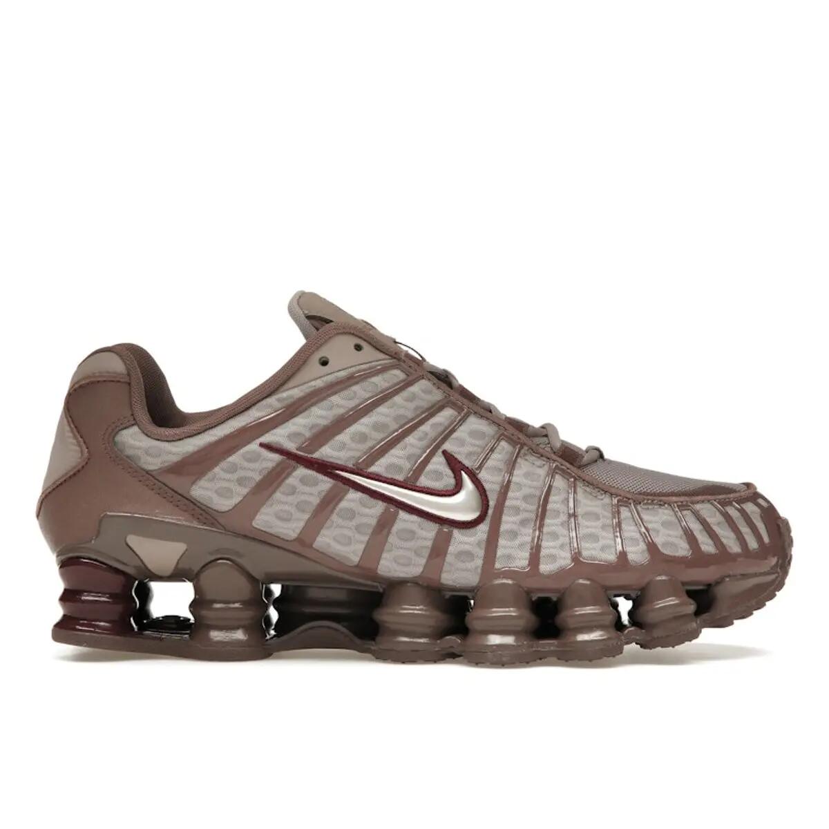 NIKE picture