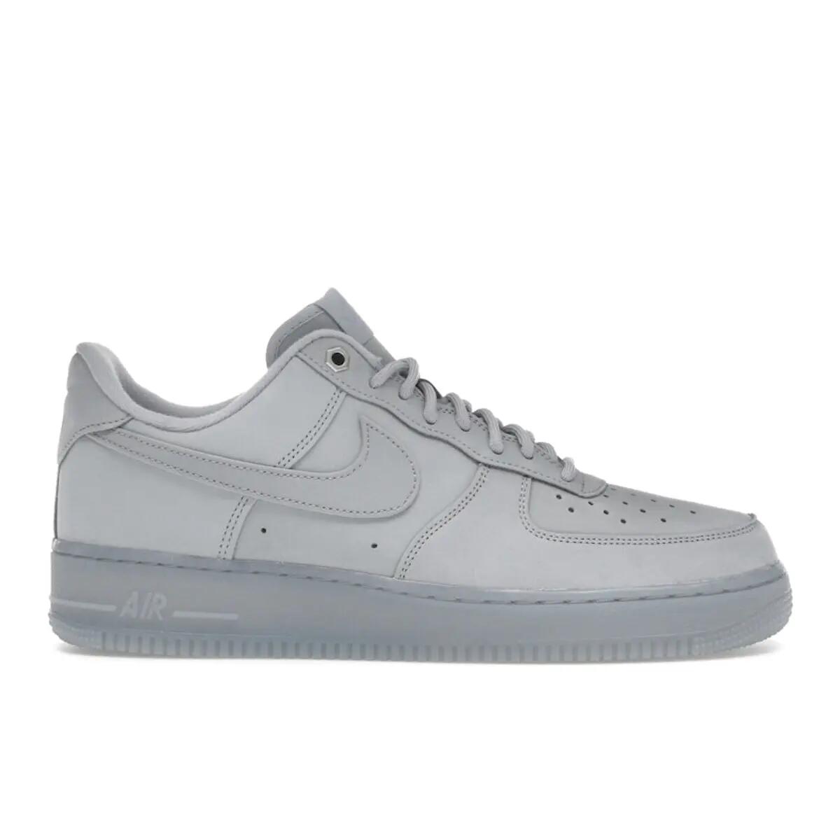 NIKE picture