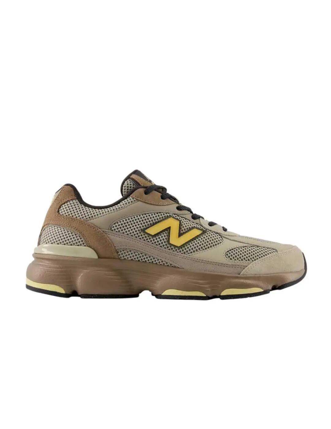 NEW BALANCE picture