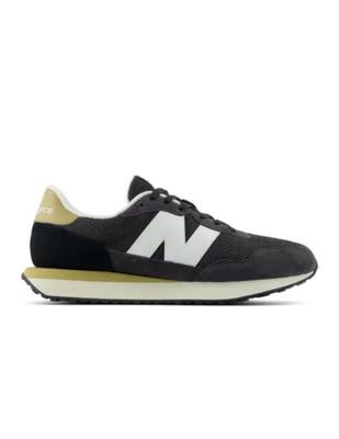 Scarpe da uomo New Balance 237 nere.