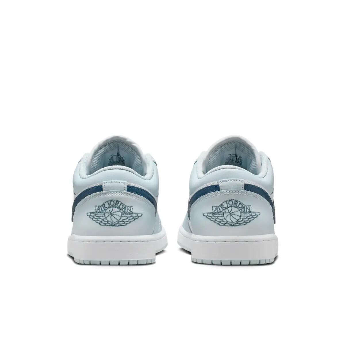 Jordan 1 Low Aura Squadron Blue 5/6
