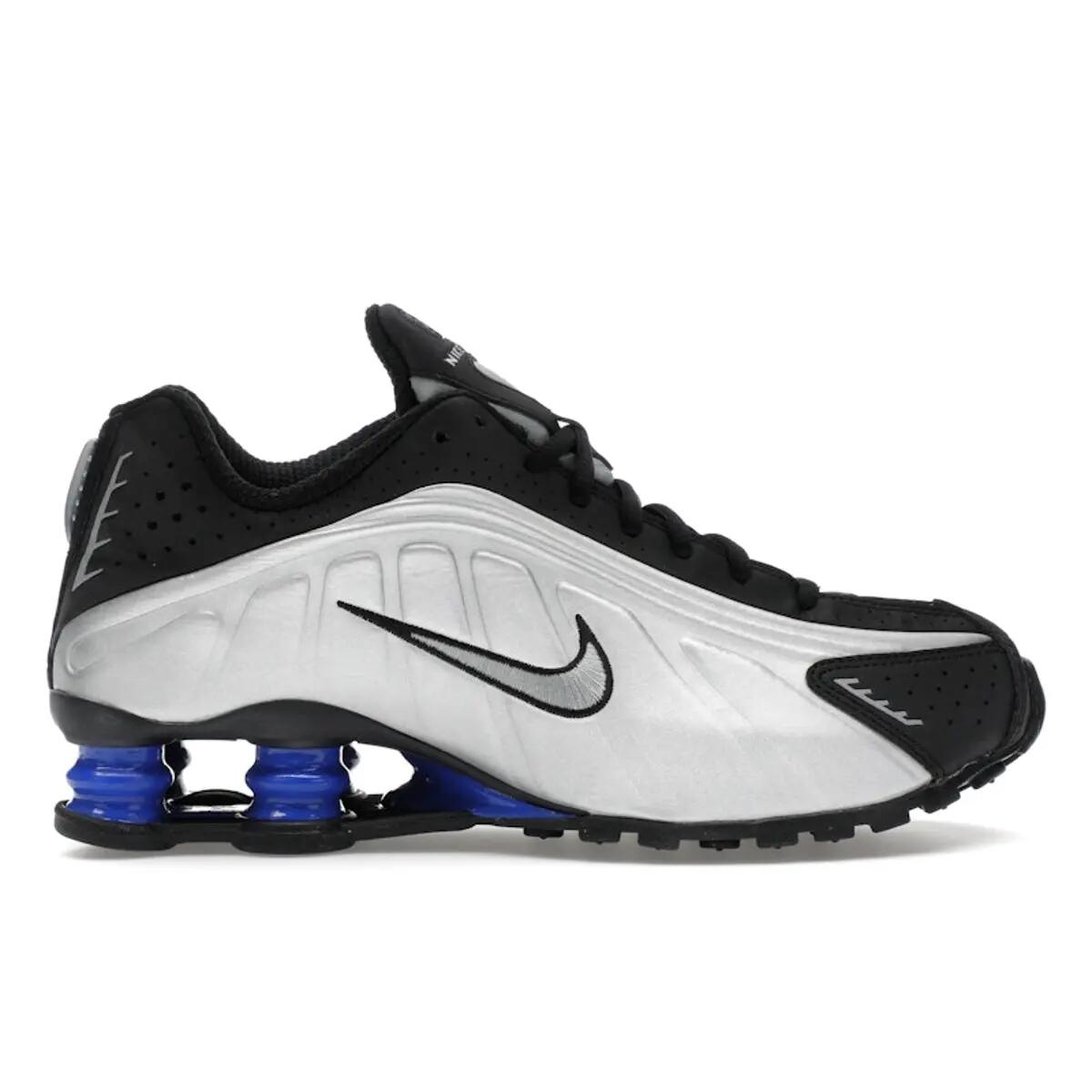 NIKE picture