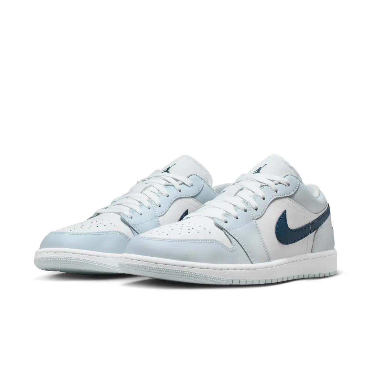 Jordan 1 Low Aura Squadron Blue 3/6