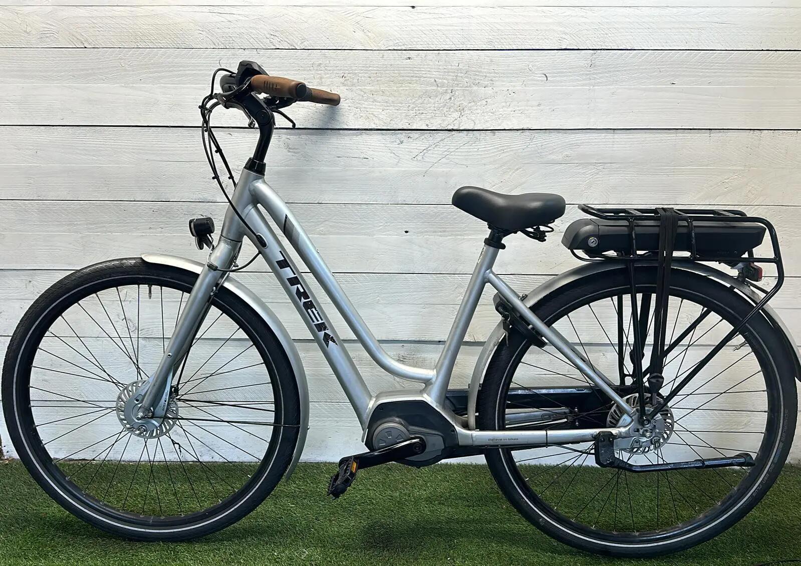Trek electric stadsfiets bike 400Wh, metal/grijs 2/4