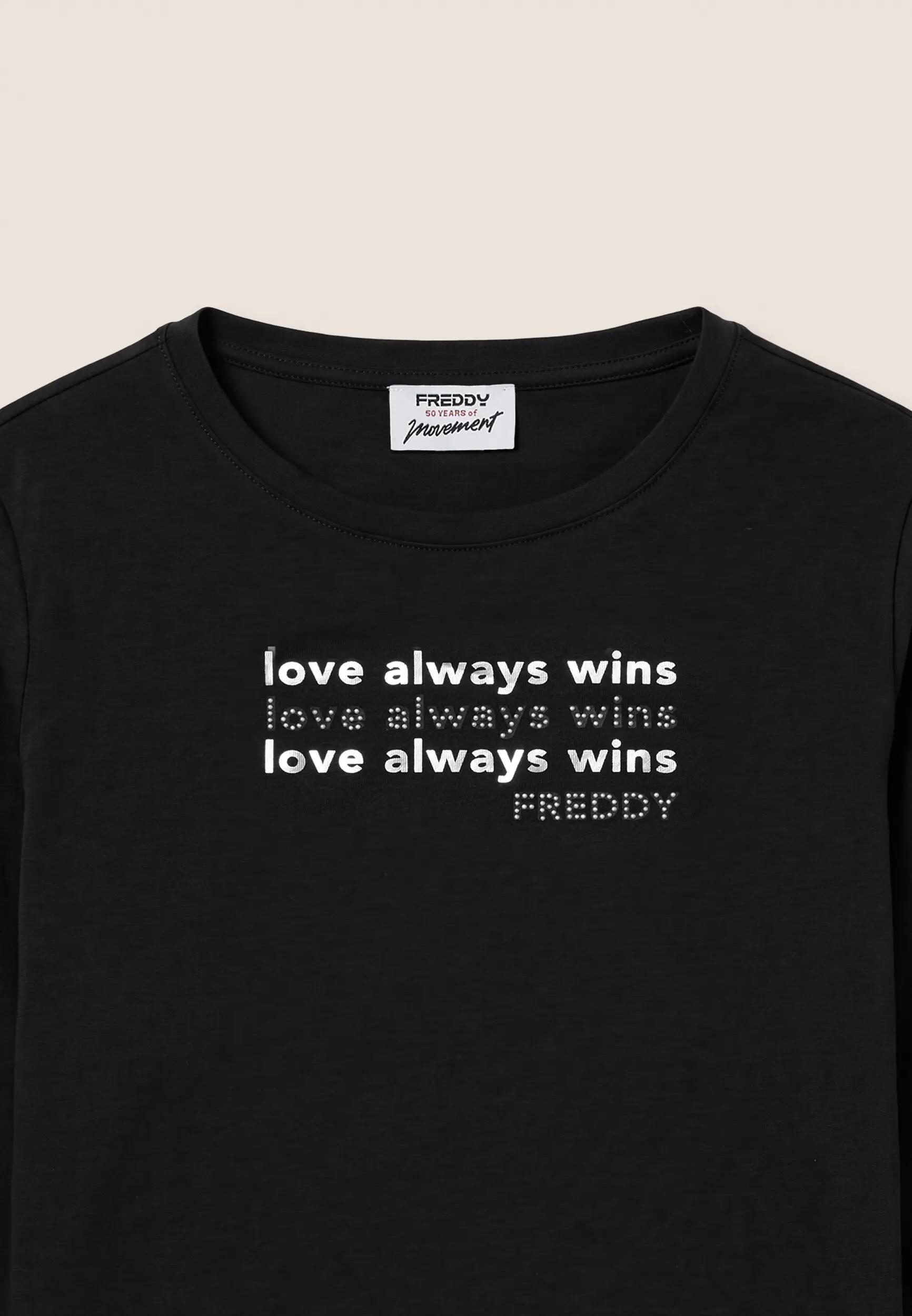 T-shirt à manches longues « Love Always Wins » avec perles 3/3