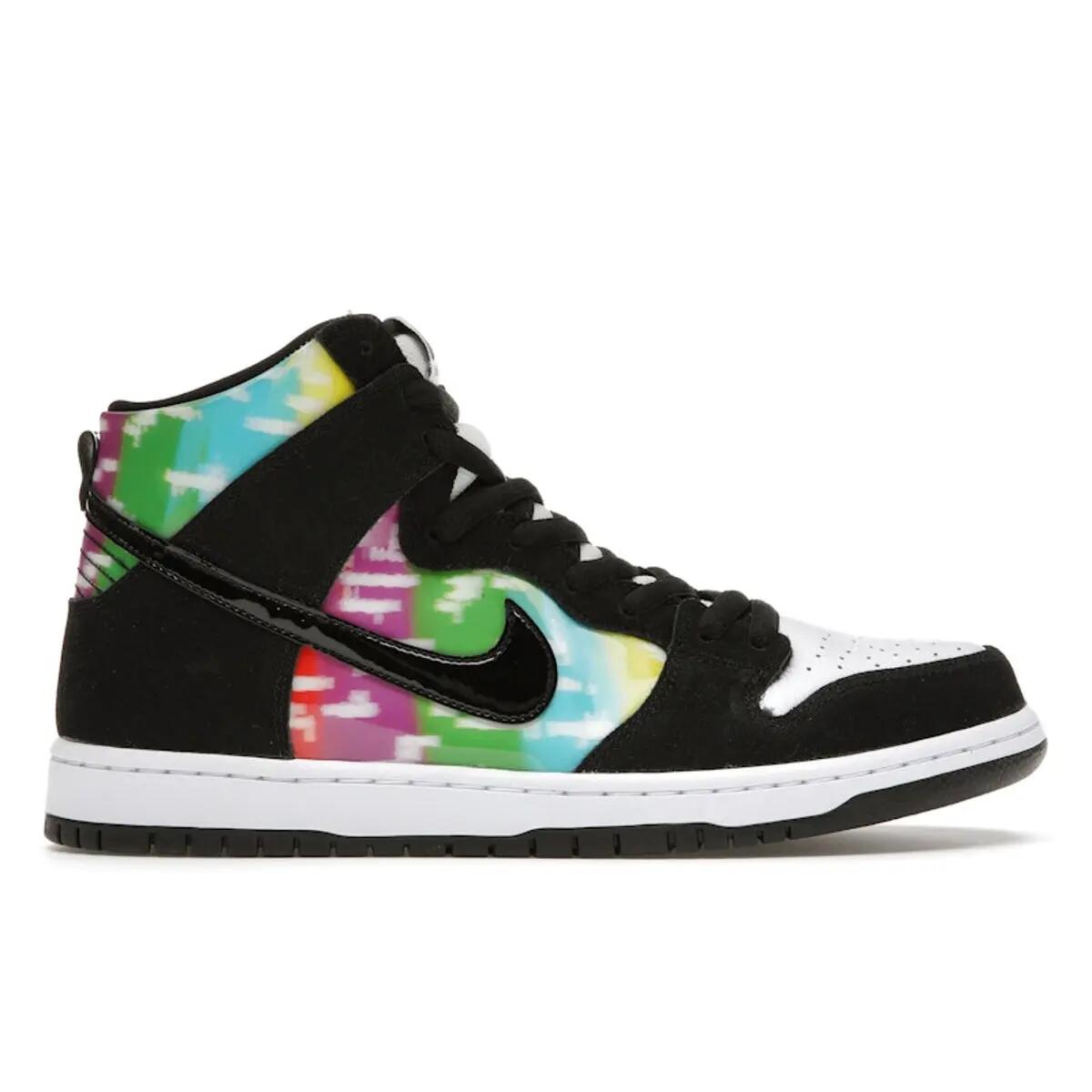 NIKE picture