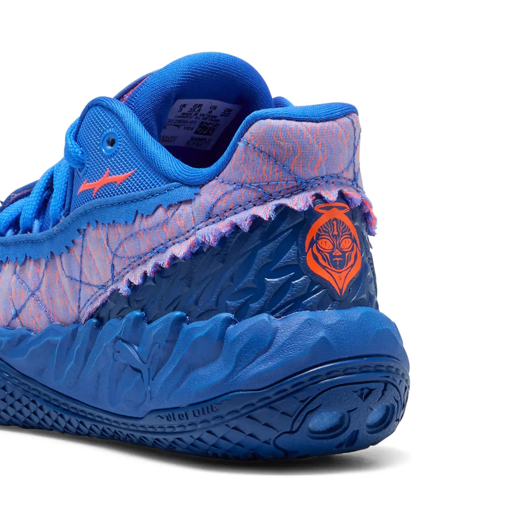 Zapatillas de baloncesto para niños Puma MB.05 Lo 5/6