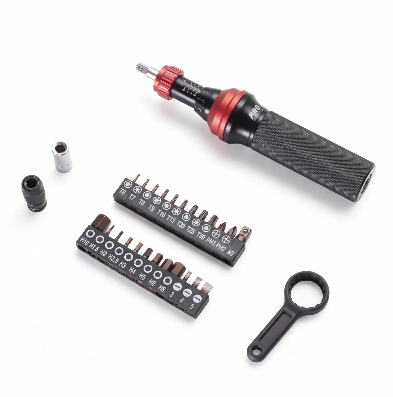 Cacciavite dinamometrico 1-8 Nm - Set da 28 pezzi da 1/4″ 7/9