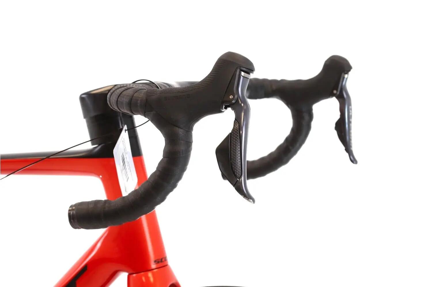Bici strada ricondizionata ·  Addict RC 15 Di2 11V · Ottimo stato 6/8