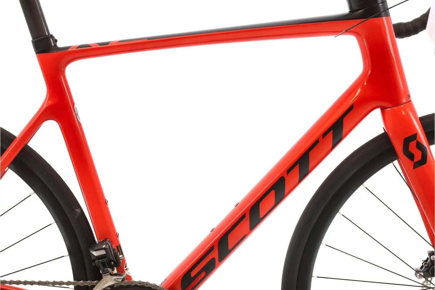 Bici strada ricondizionata ·  Addict RC 15 Di2 11V · Ottimo stato 2/8