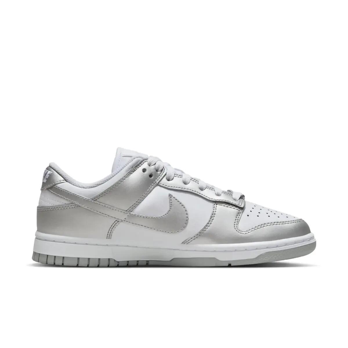 Dunk Low Metallic Silver 4/6