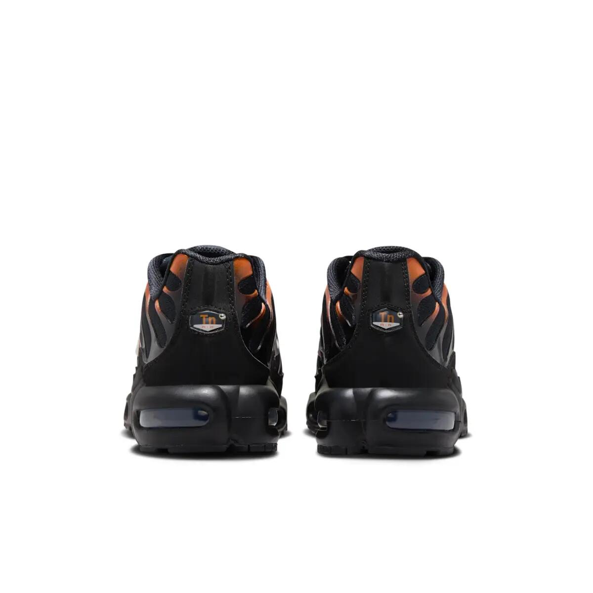 Basket Nike AIR MAX PLUS 6/6