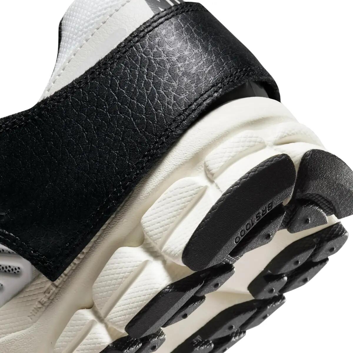 Chaussures  Zoom Vomero 5 Timeless Panda Dunk 6/6
