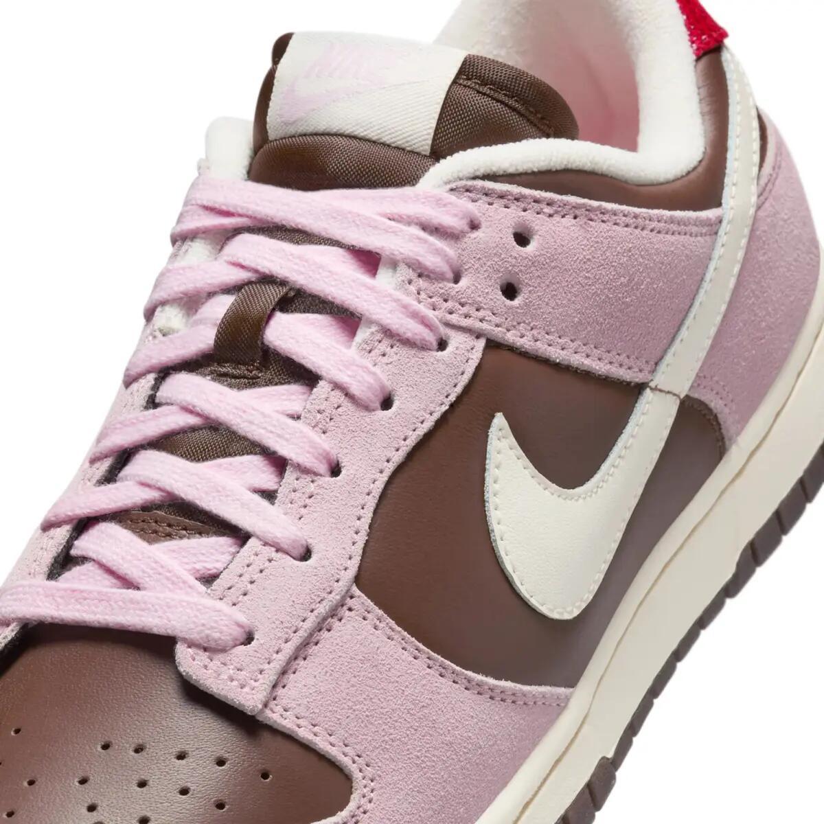 Nike Dunk Low Neapolitan (Women's) 6/6