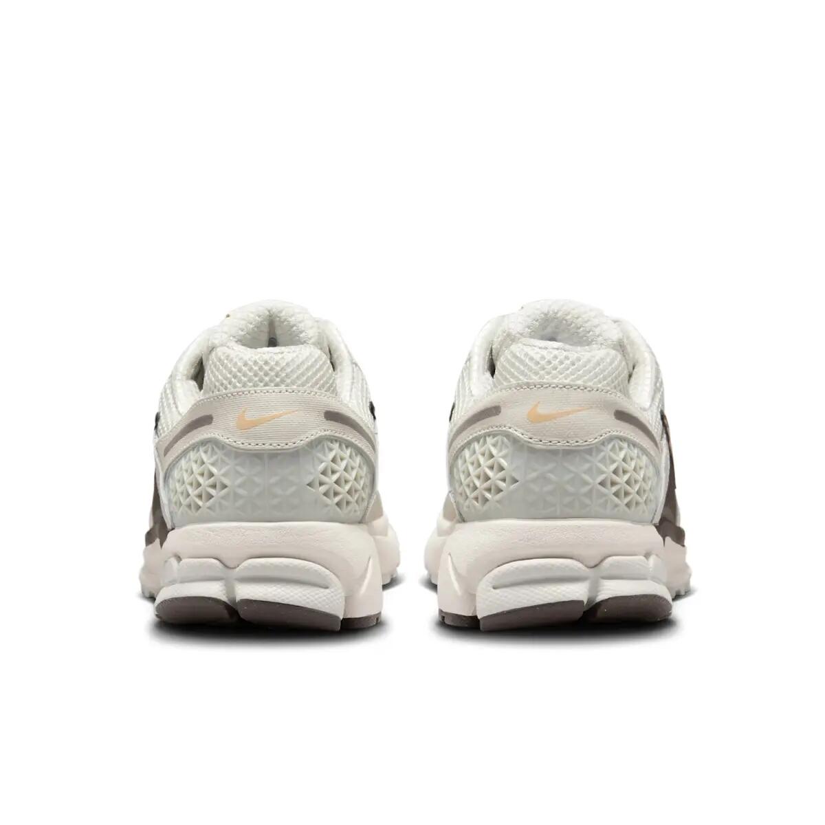Schuhe  Zoom Vomero 5 Light Bone Ironstone 5/6