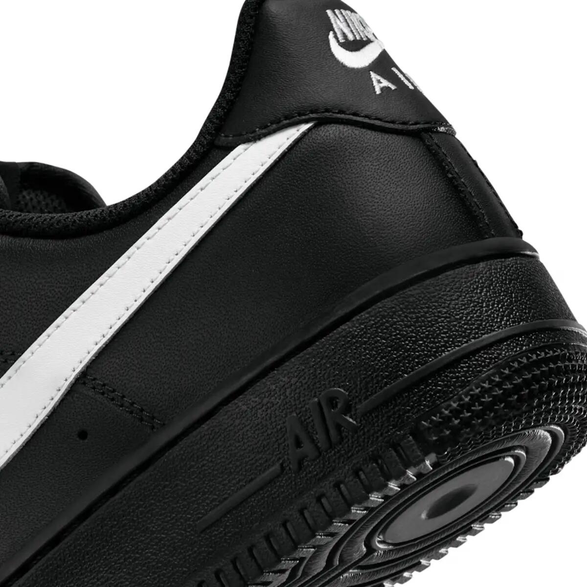 Chaussures universel hommes Nike Air Force 1 07 6/6
