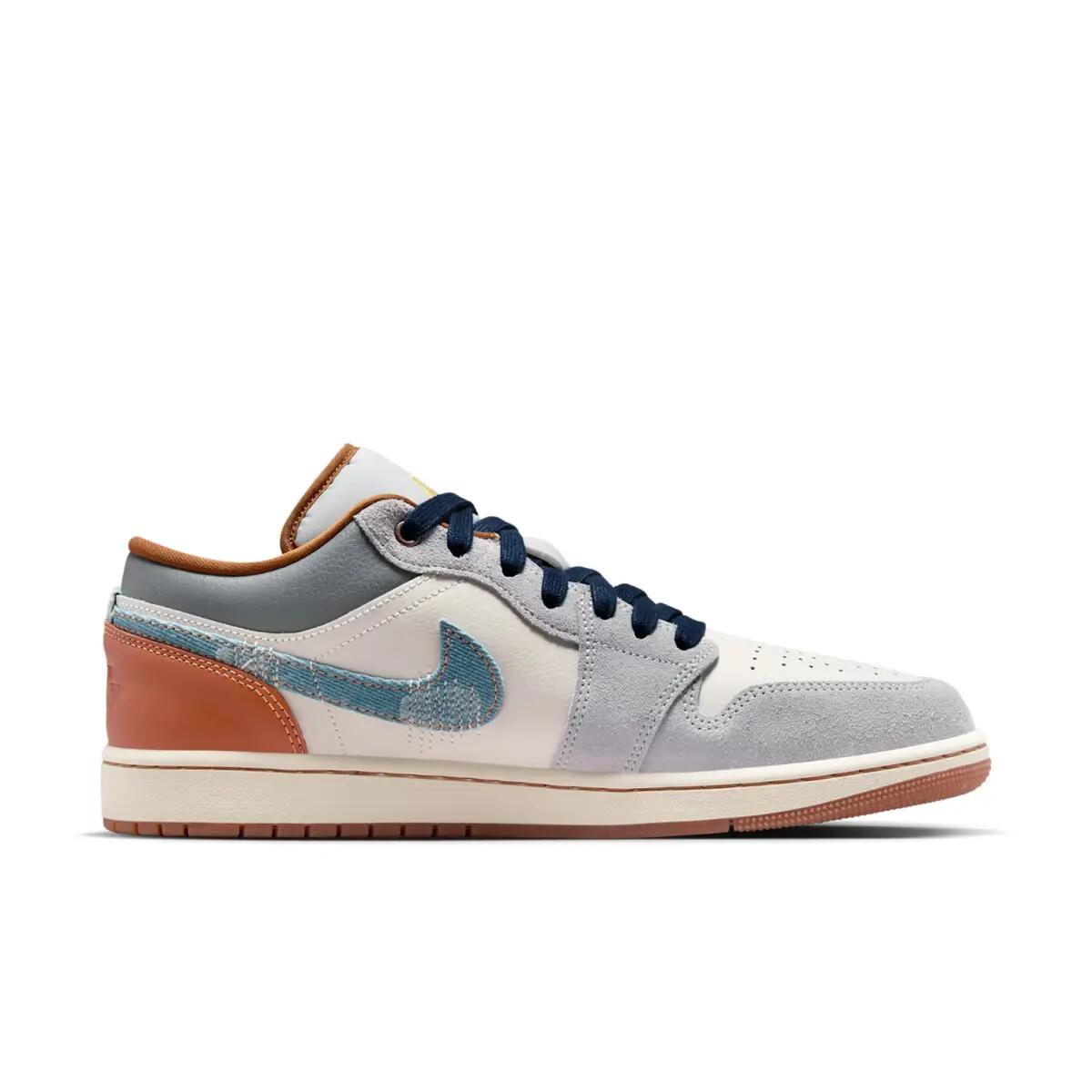 Zapatillas  1 Low SE Phantom Repaired Denim Swoosh 4/6