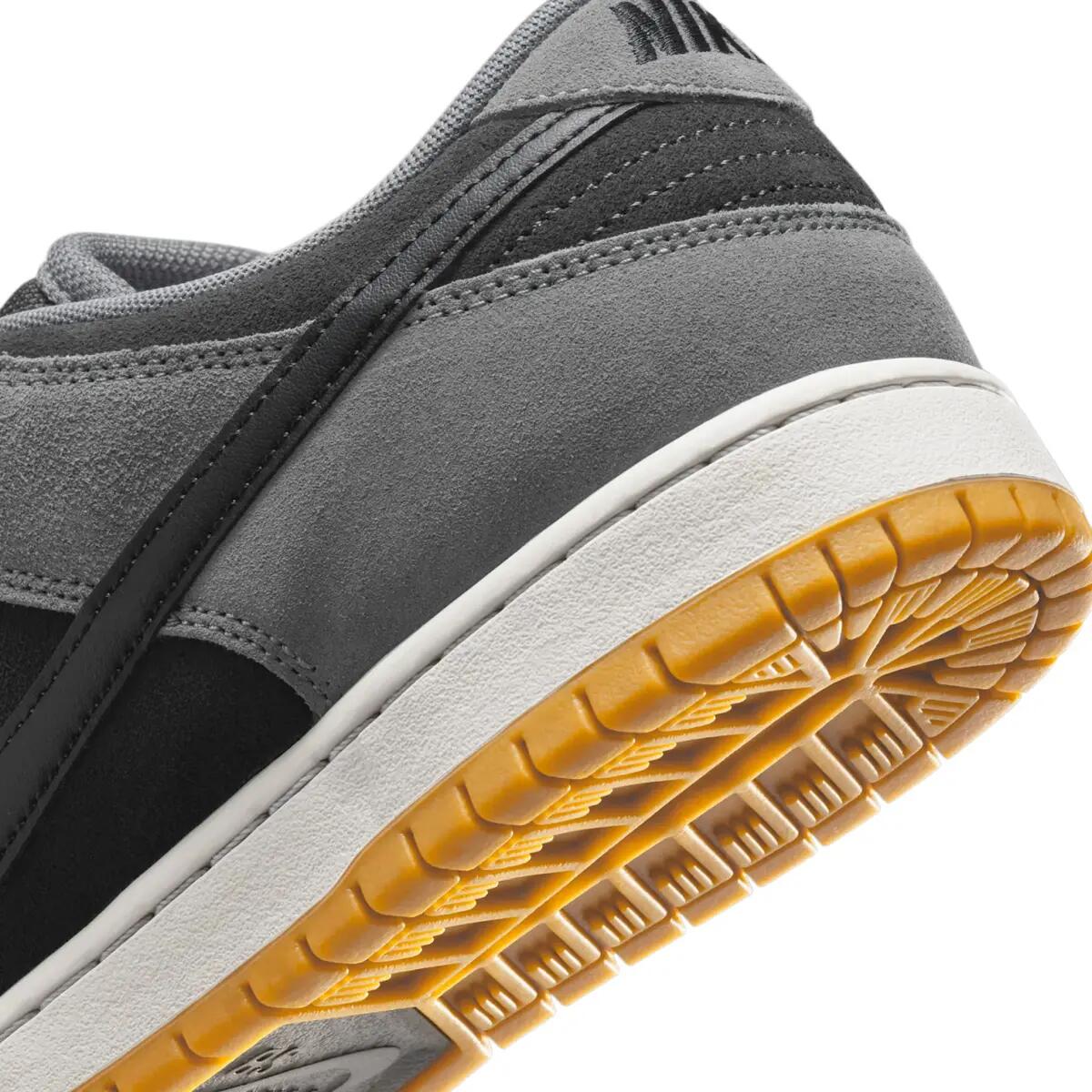 Schoenen  SB Dunk Low Dark Smoke Grey 6/6