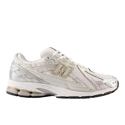 Chaussures sport New Balance 1906R vert confortables