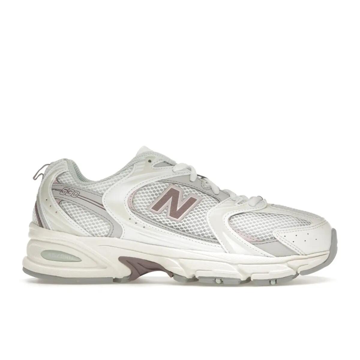 NEW BALANCE picture