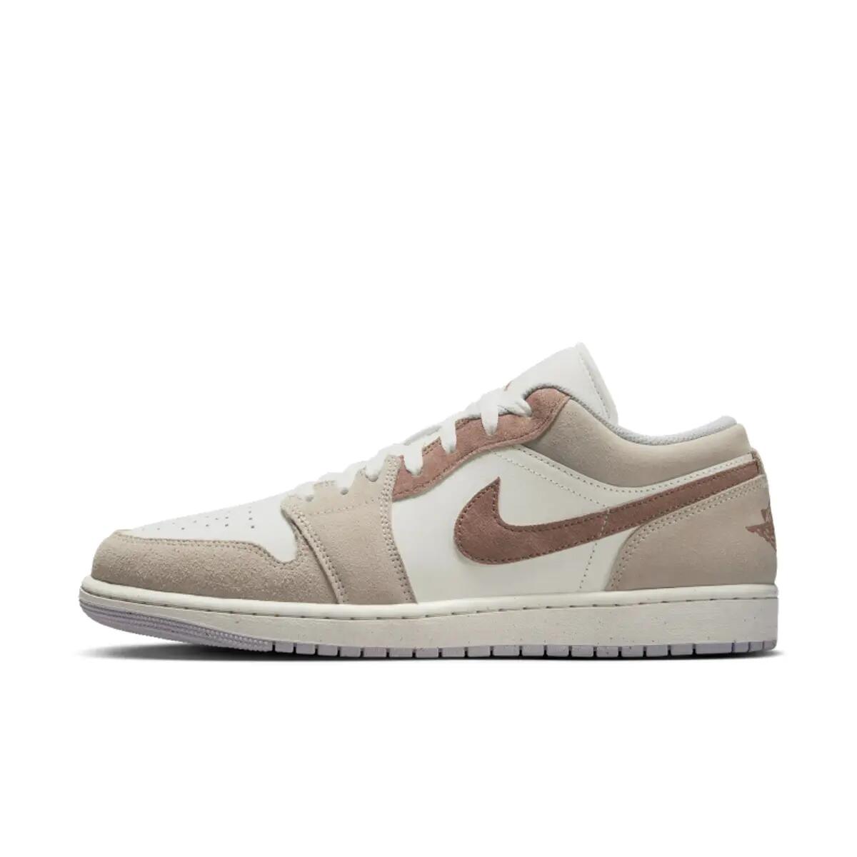 Air Jordan 1 Low SE Legend Light Brown 2/6
