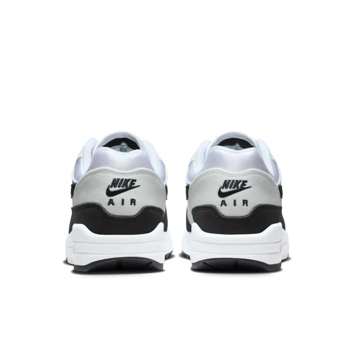 Nike Air Max 1 Black White 6/6