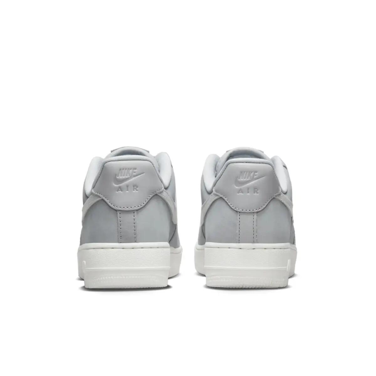 Sapatilhas para mulher Nike Air Force 1 07 Prm 6/6