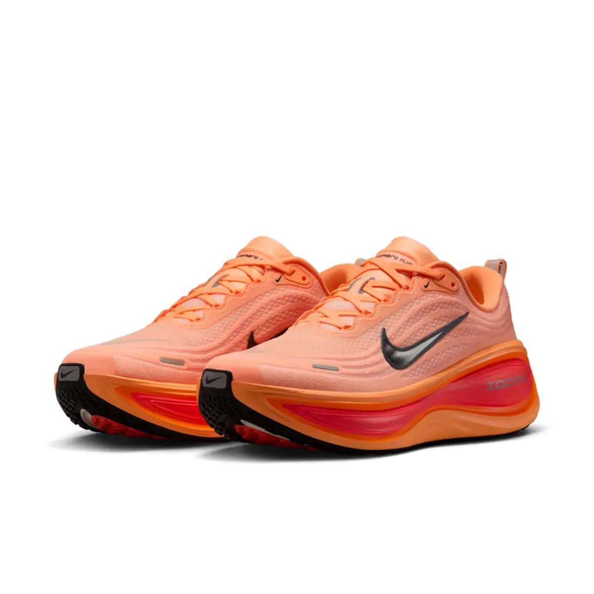 Chaussures  Vomero Plus Orange Pulse 5/6