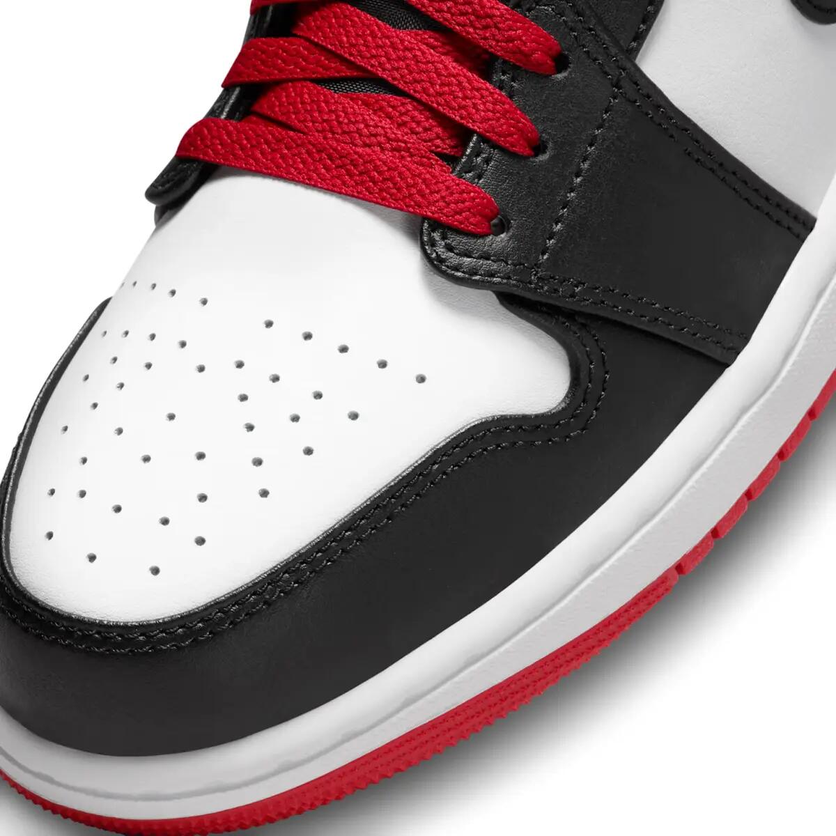 Chaussures  1 Mid Black Toe Medium Red Collar 6/6
