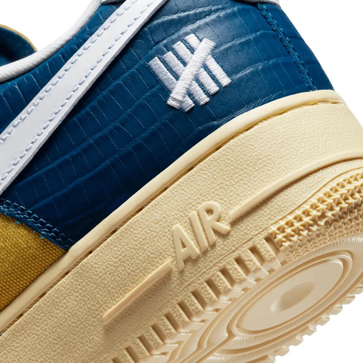 Chaussures  Air Force 1 Low SP Undefeated 5 On It Blue Yellow Croc 6/6