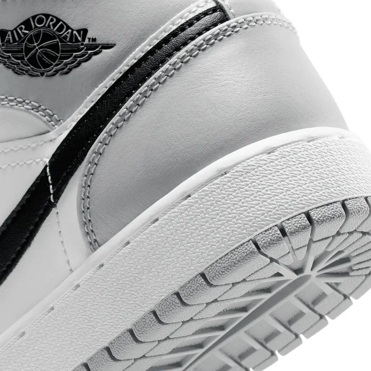 Basket Nike AIR JORDAN 1 MID Junior 6/6