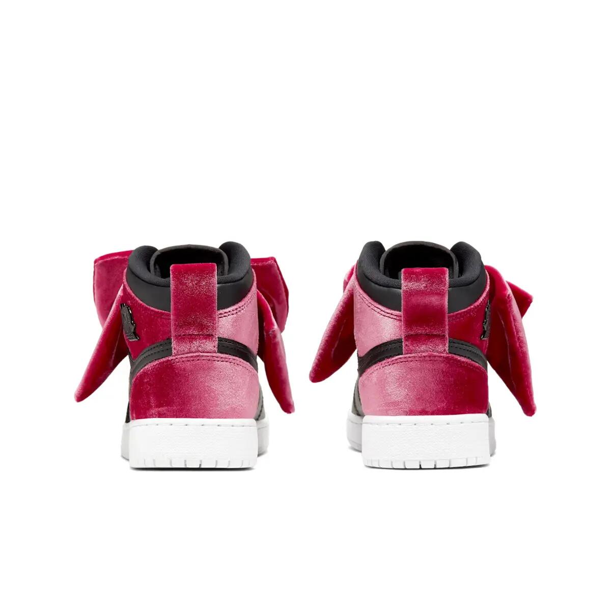 Chaussures  1 Mid Bow Black Noble Red 6/6