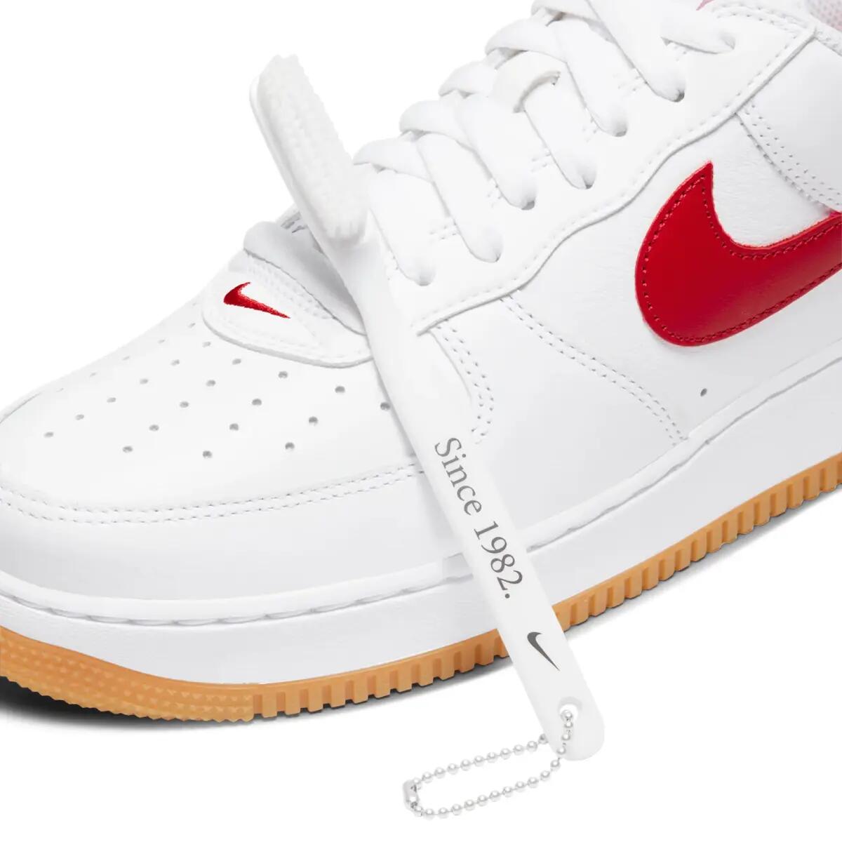 Chaussures  Air Force 1 Low 07 Color of the Month University Red Gum 6/6