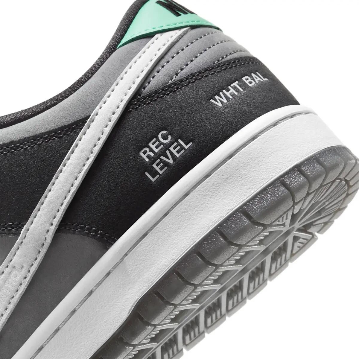 Nike SB Dunk Low VX1000 6/6