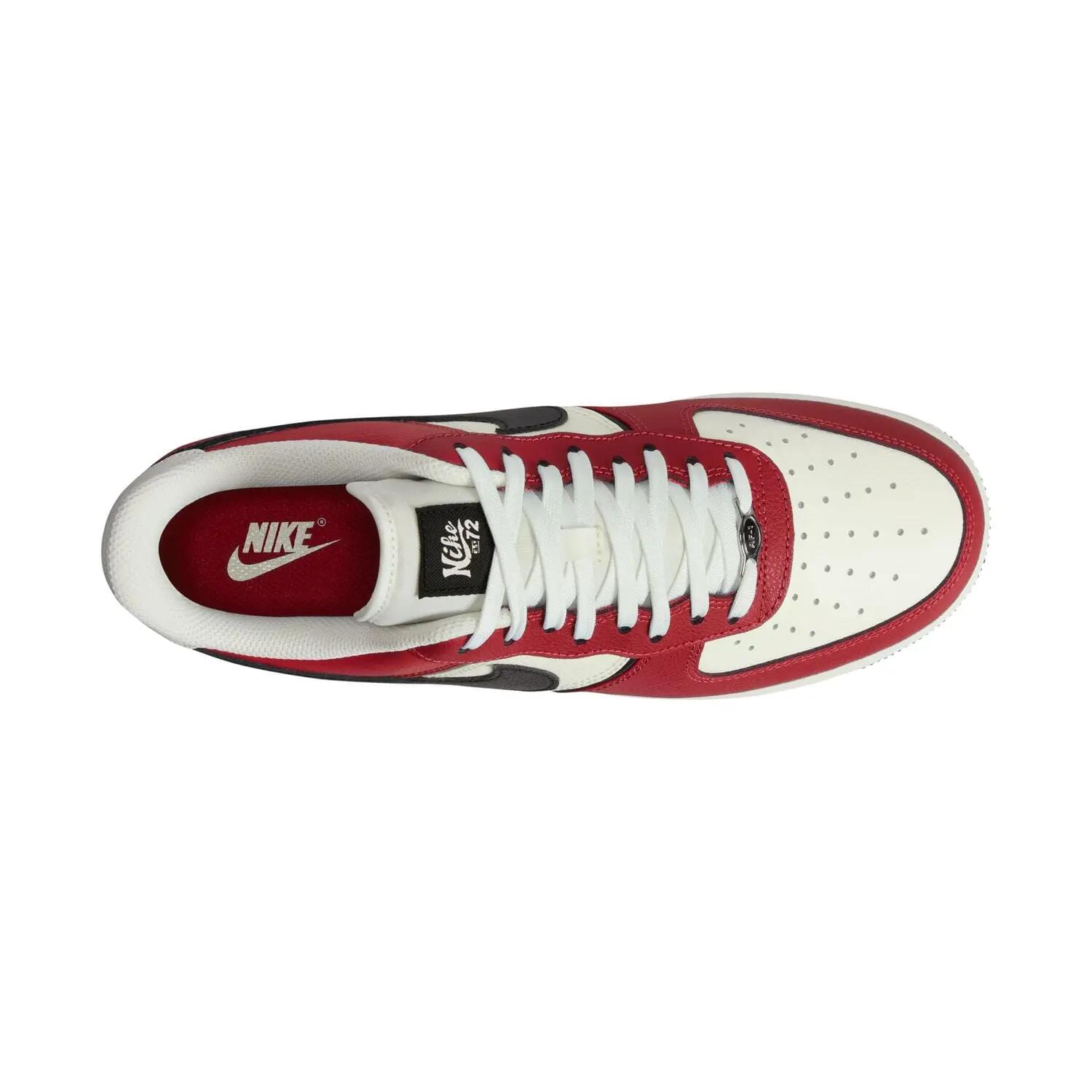 Sportcipő Nike Air Force 1 '07 LV8 Sport 10/12