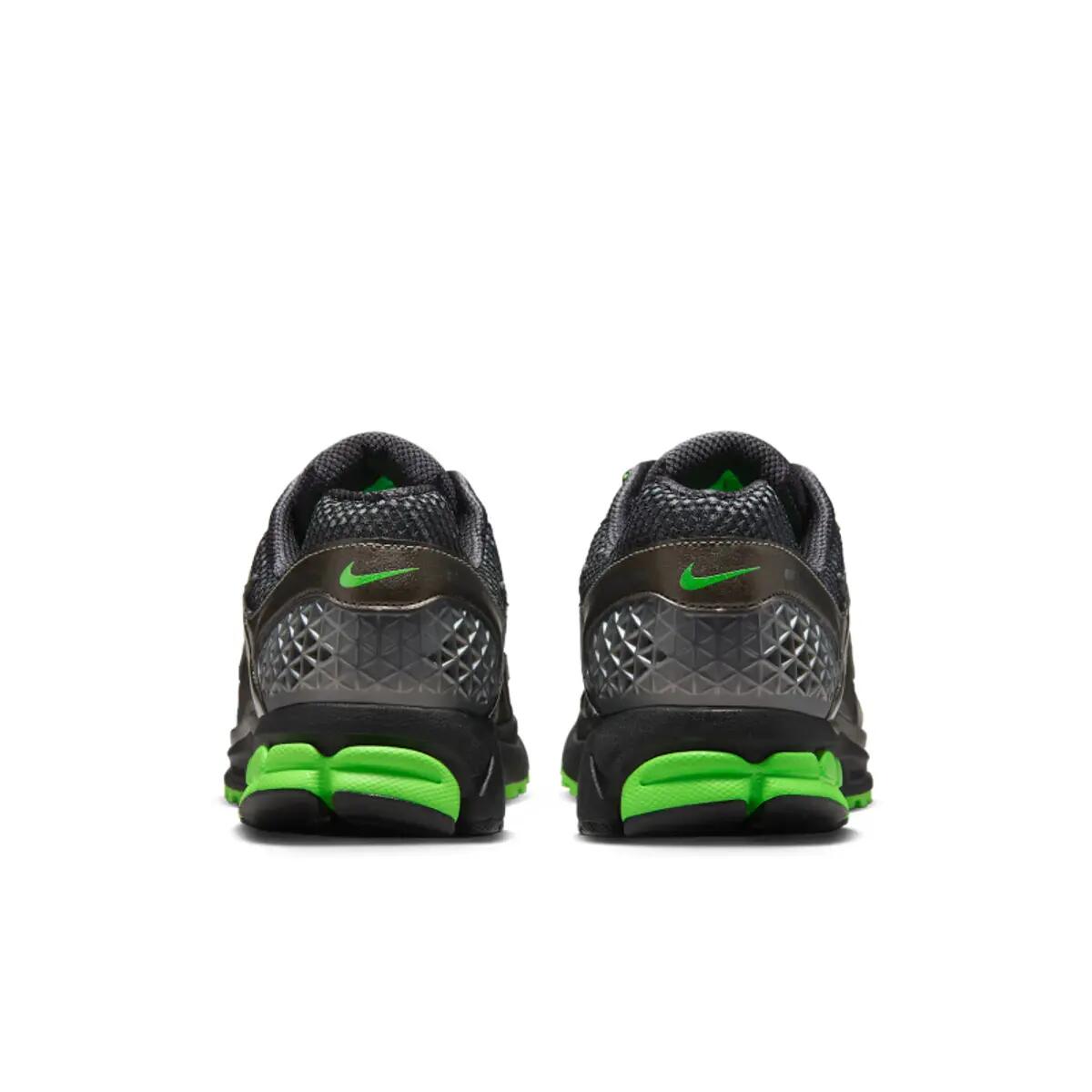 Nike Zoom Vomero 5 Metallic Pewter Green Strike 6/6