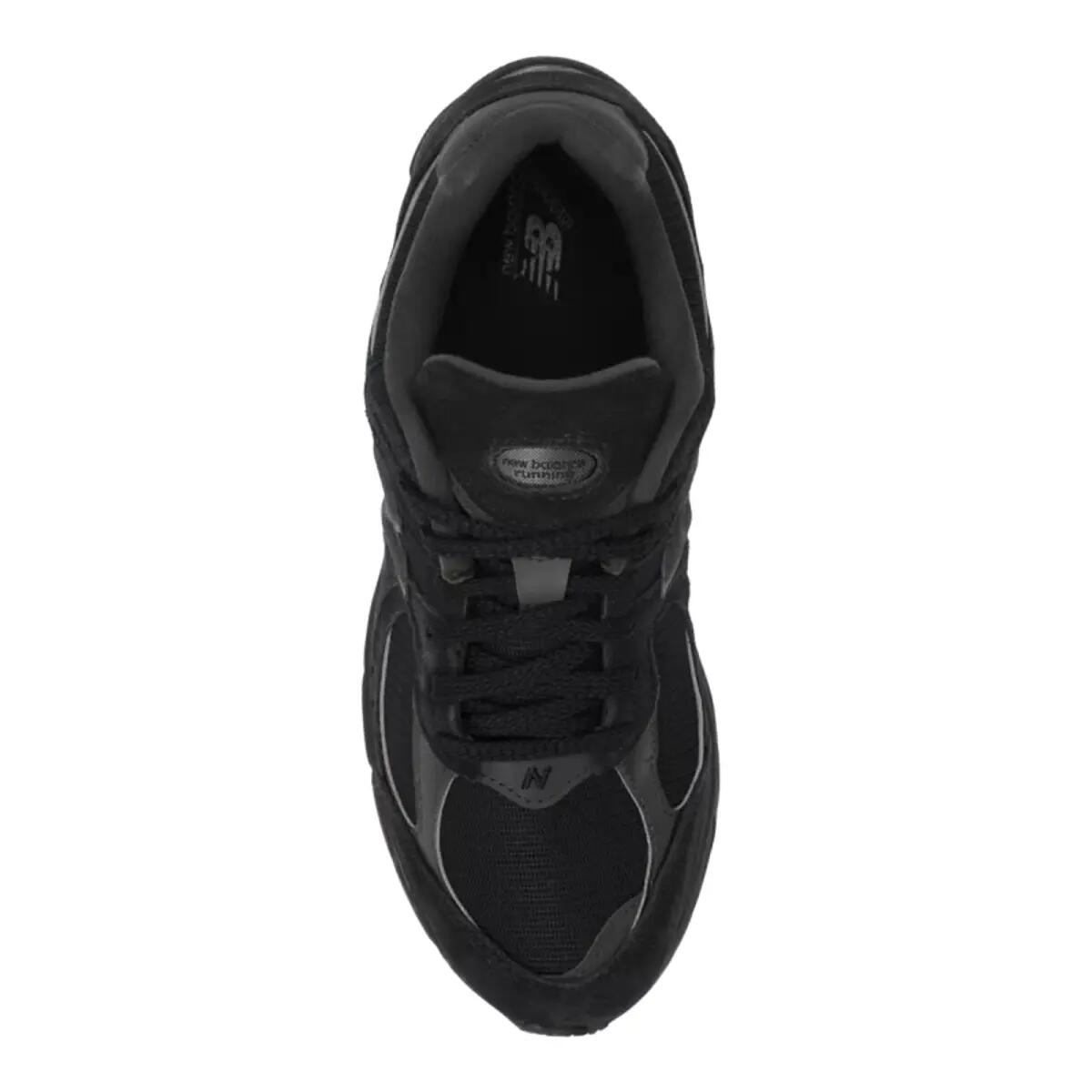 New Balance 2002r Triple Black Suede 3/5