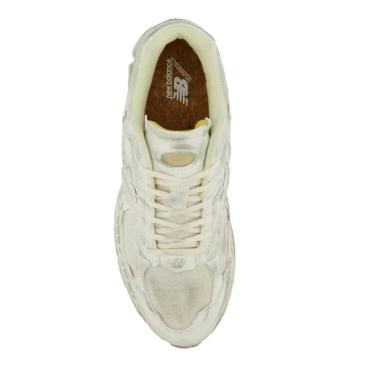 New Balance 2002R Protection Pack Distressed 4/6