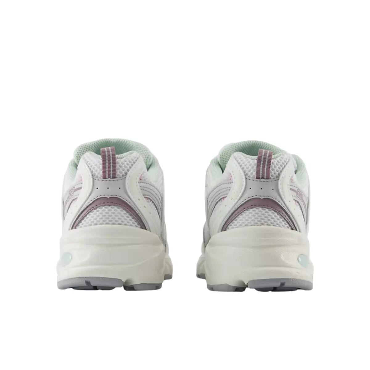 New Balance 530 Sea Salt Ice Wine 6/6