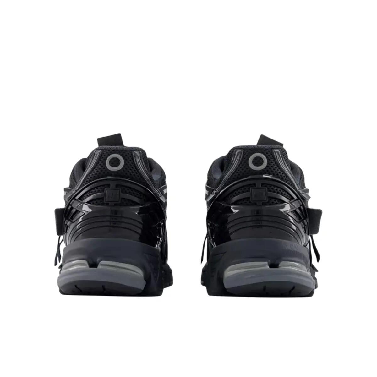 New Balance 1906a Black 6/6
